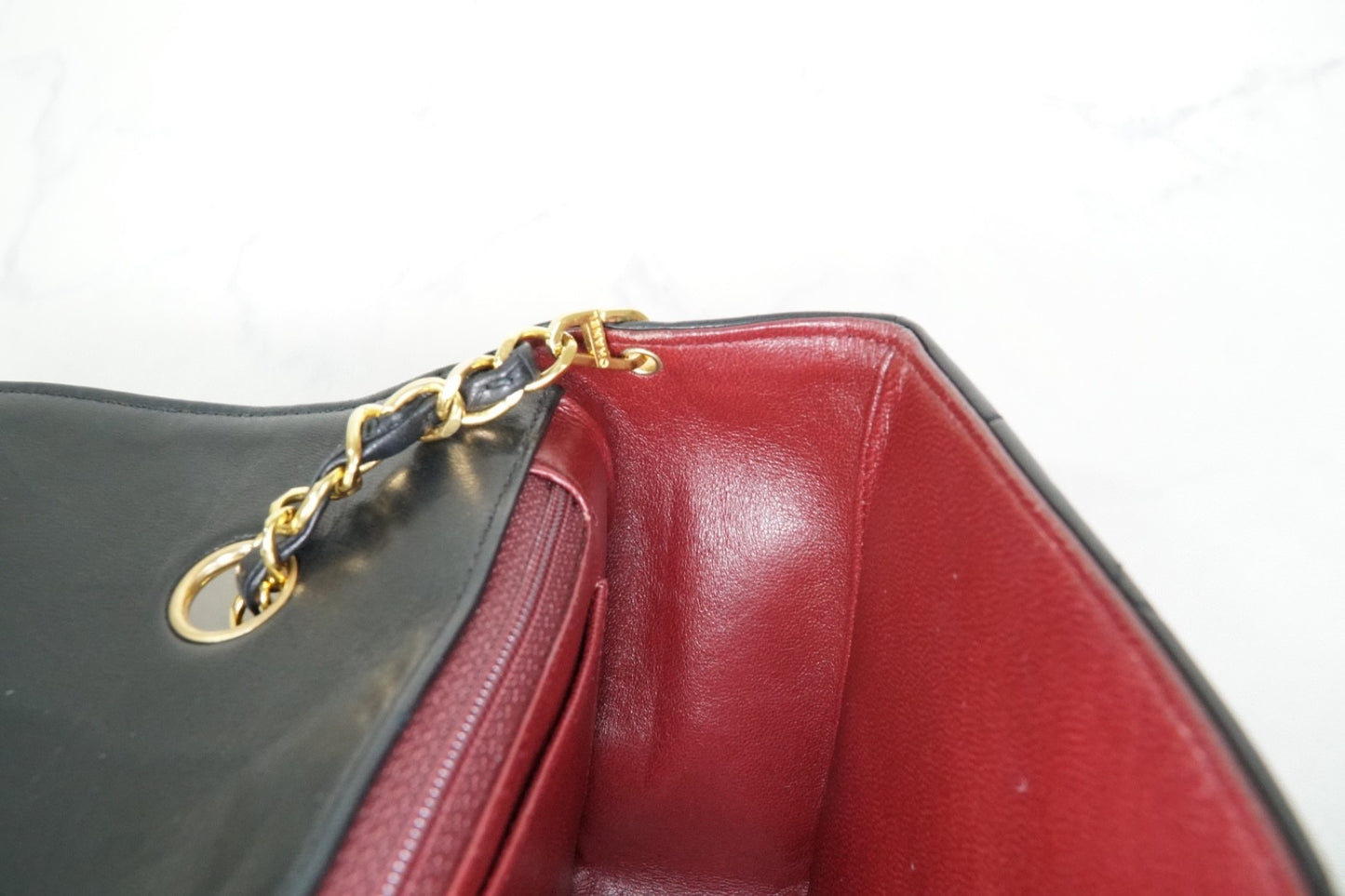 [VERY GOOD] CHANEL Vintage Diana Matelasse Chain Shoulder Bag Black Lambskin