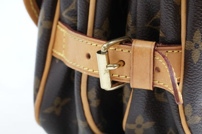 [Rank AB] LOUIS VUITTON Saumur 30 Monogram Shoulder Bag M42256 Canvas w/ Box