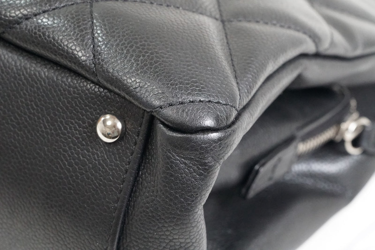 [Rank AB] CHANEL CC Logo Quilted Matelasse Caviar Leather Tote Handbag Black