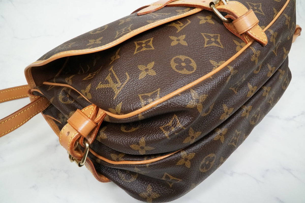 [Excellent] Louis Vuitton Monogram Saumur 30 Shoulder Bag M42256 Vintage Auth