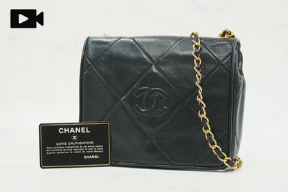 [AB] CHANEL Vintage Matelasse CC Logo Chain Shoulder Bag Lambskin Black Auth