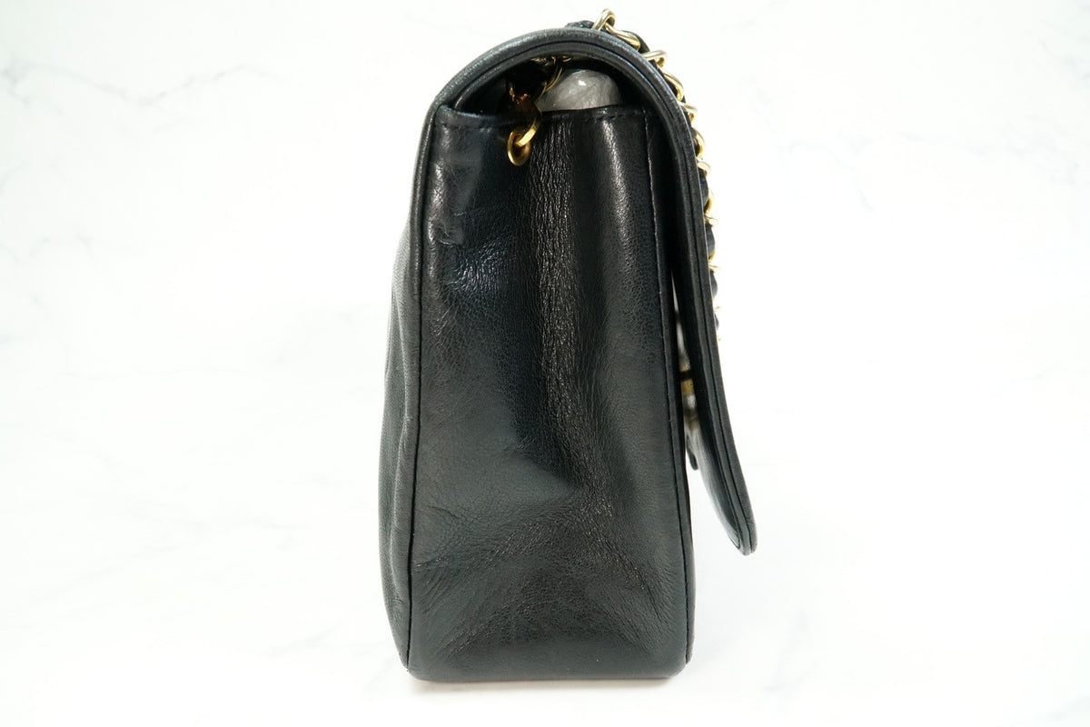 [Rank AB] CHANEL Vintage Diana 25 Matelasse Lambskin Chain Shoulder Bag Black
