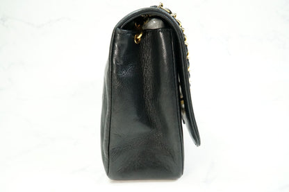 [Rank AB] CHANEL Vintage Diana 25 Matelasse Lambskin Chain Shoulder Bag Black