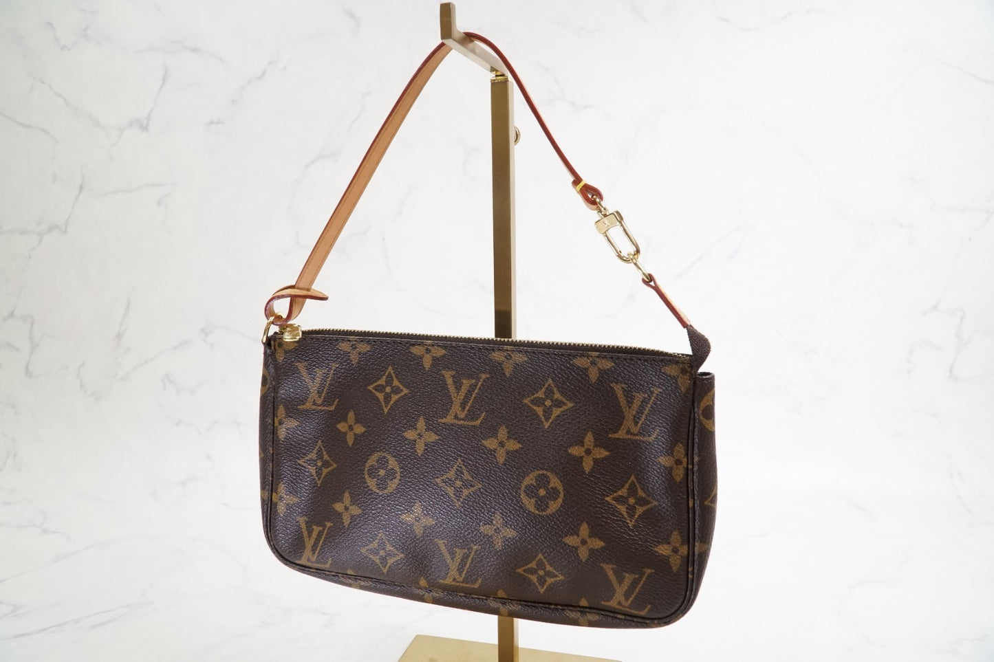 [EXCELLENT] LOUIS VUITTON Monogram Pochette Accessoires Hand Bag Brown M51980