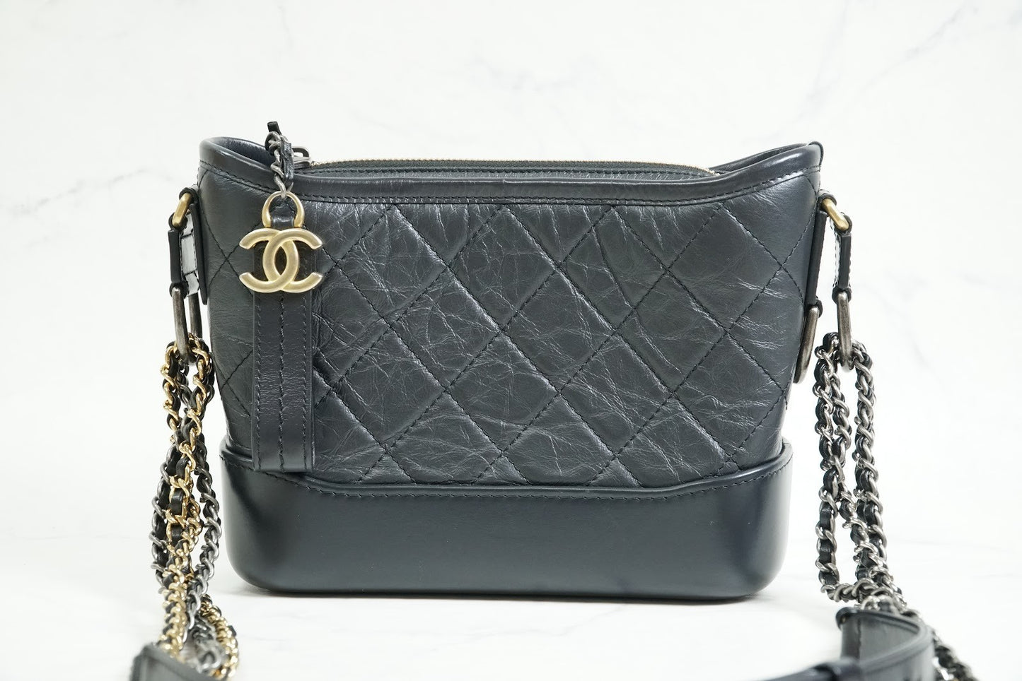 [EXCELLENT] CHANEL Gabrielle Small Hobo Chain Shoulder Bag Aged Calfskin Navy