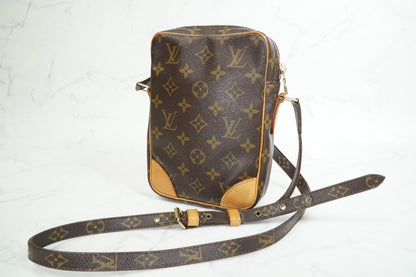[Good] Louis Vuitton Monogram Danube Shoulder Bag M45266 Brown Vintage Crossbody