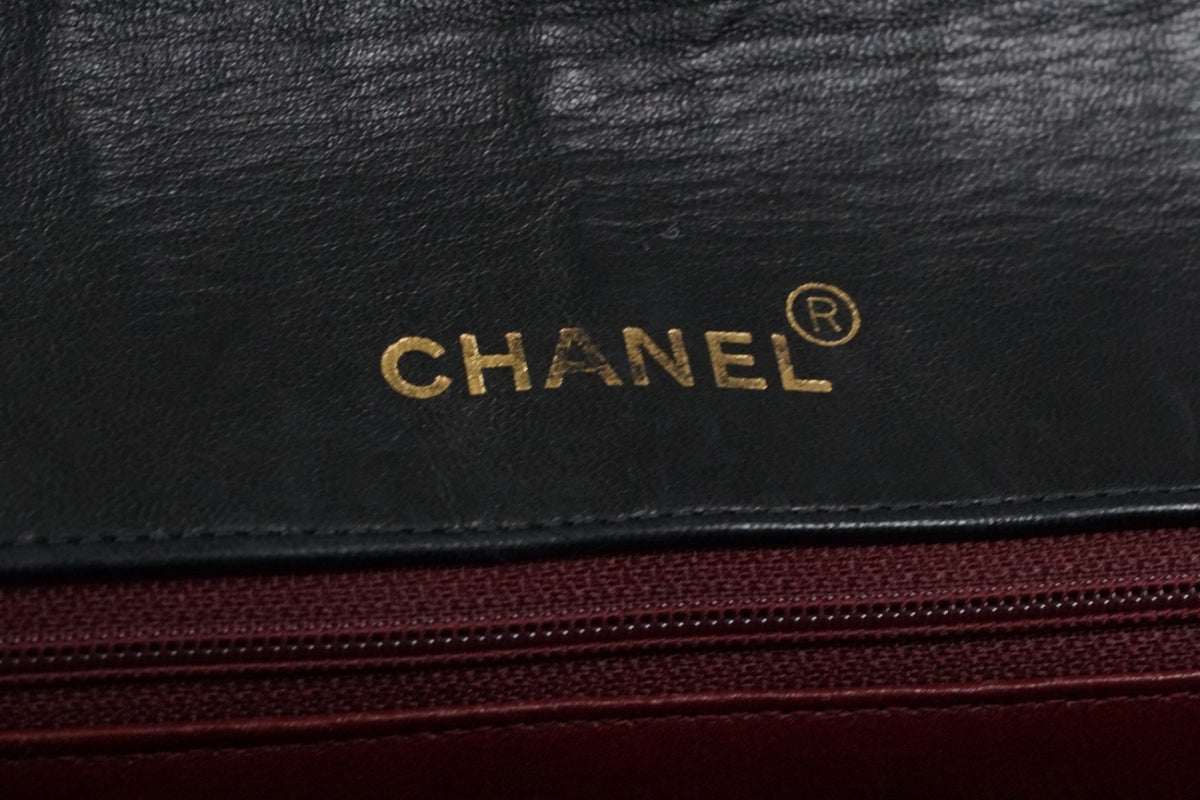 [VERY GOOD] CHANEL Vintage Diana Matelasse Chain Shoulder Bag Black Lambskin