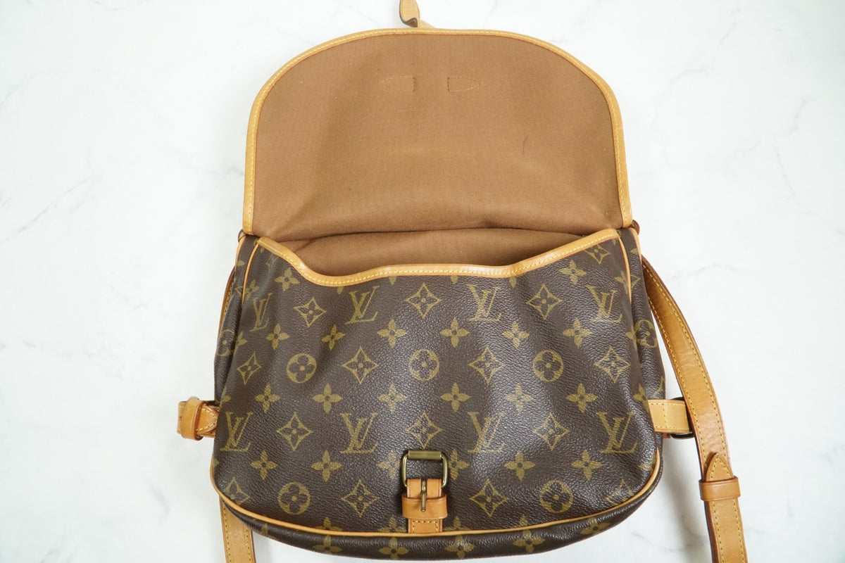 [Good] Louis Vuitton Monogram Saumur 30 Shoulder Bag M42256 Crossbody Vintage
