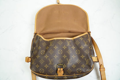[Good] Louis Vuitton Monogram Saumur 30 Shoulder Bag M42256 Crossbody Vintage