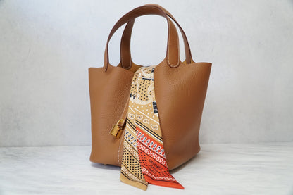 [Excellent] Hermes Twilly La Fete de l’Amazone Silk Scarf Orange Beige w/ Box