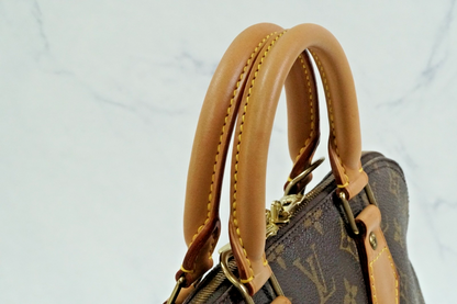 [Excellent] Louis Vuitton Monogram Alma PM Handbag M51130 Vintage Purse