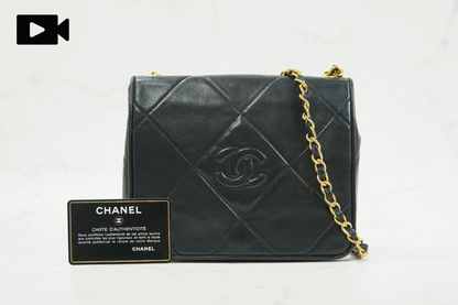 [AB] CHANEL Vintage Matelasse CC Logo Chain Shoulder Bag Lambskin Black Auth