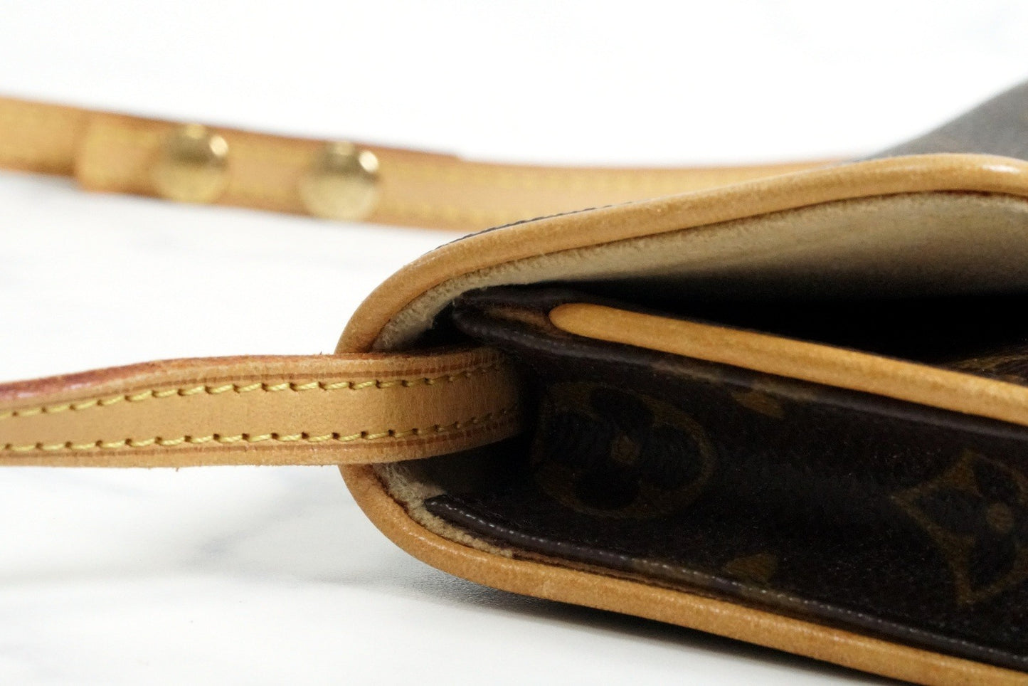 [Rank AB] Louis Vuitton Monogram Pochette Twin PM Shoulder Clutch Bag M51854