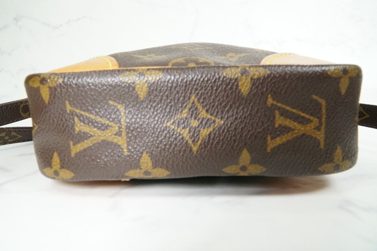 [Good] Louis Vuitton Monogram Danube Shoulder Bag M45266 Brown Vintage Crossbody