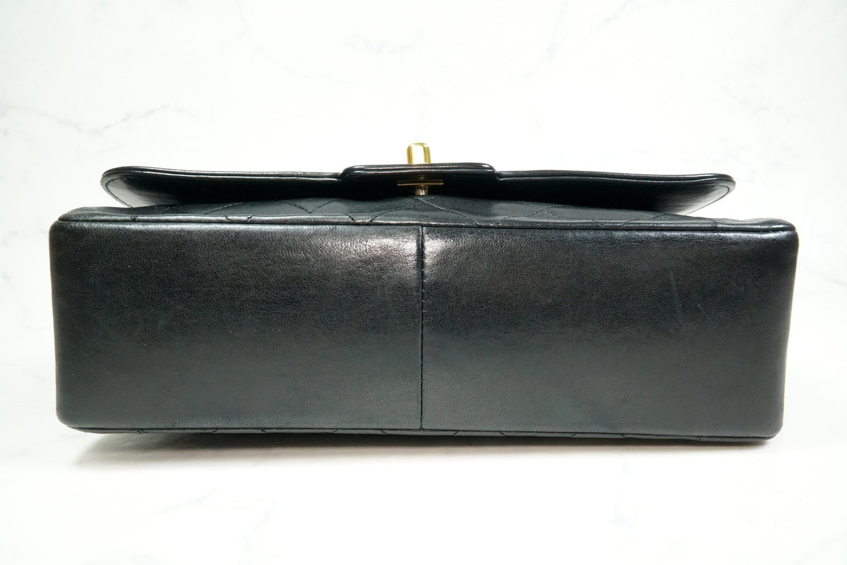 [Rank AB] CHANEL Vintage Diana 25 Matelasse Lambskin Chain Shoulder Bag Black