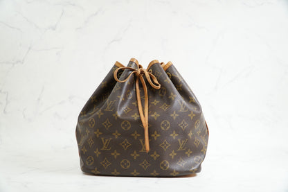[Good] LOUIS VUITTON Monogram Petit Noe Shoulder Bucket Bag Leather Brown AR0921