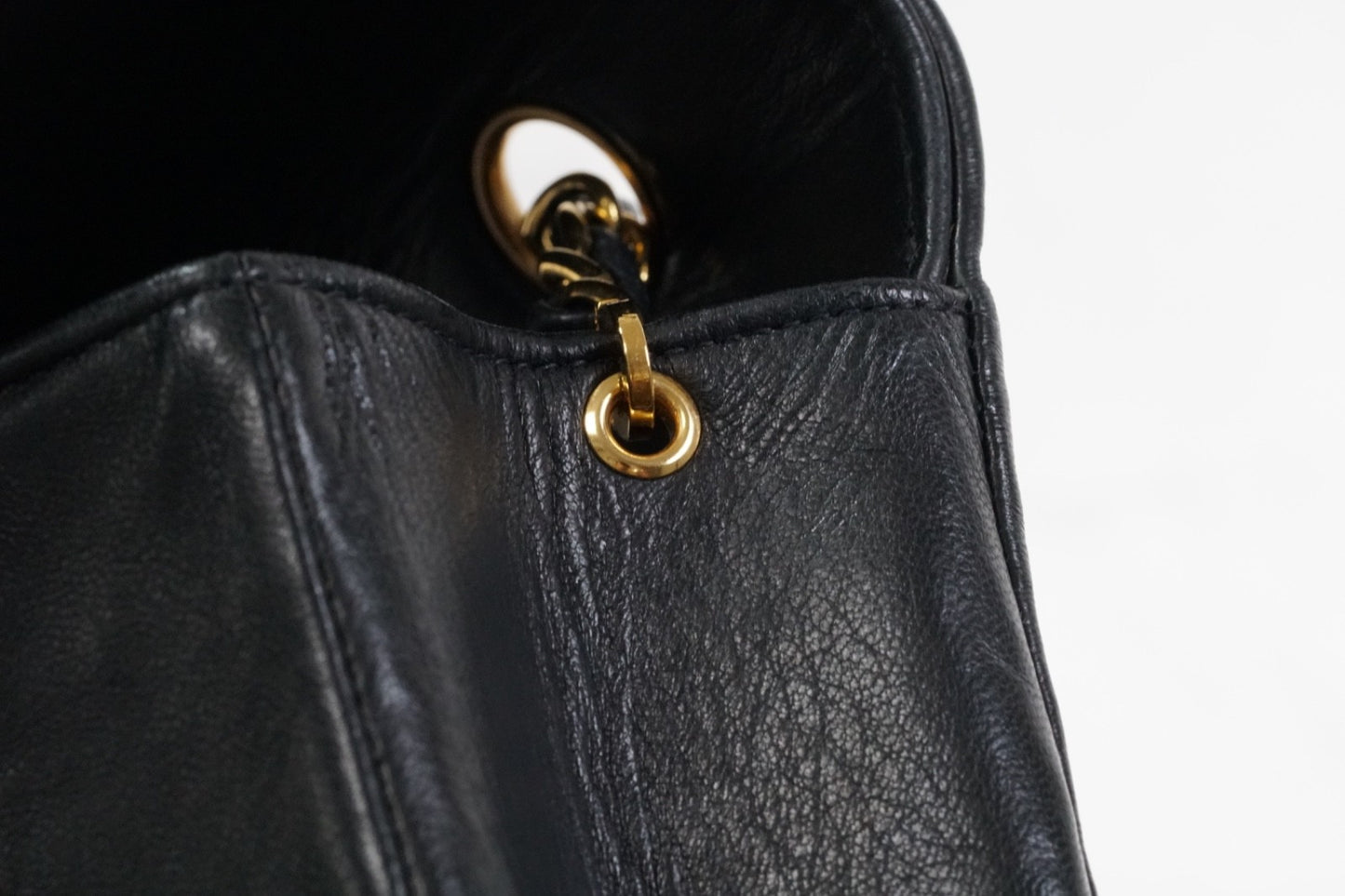 [VERY GOOD] CHANEL Vintage Diana Matelasse Chain Shoulder Bag Black Lambskin