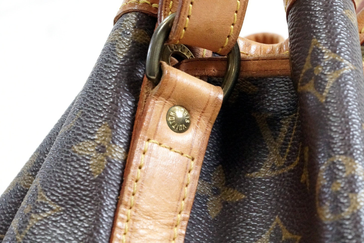 [Good] LOUIS VUITTON Monogram Petit Noe Shoulder Bucket Bag Leather Brown AR0921