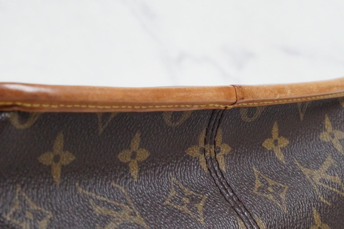 Louis Vuitton Monogram Sologne Crossbody Shoulder Bag M42250 Vintage M42250 Auth