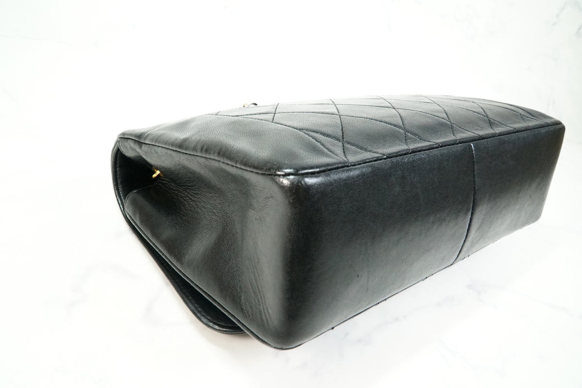 [Rank AB] CHANEL Vintage Diana 25 Matelasse Lambskin Chain Shoulder Bag Black