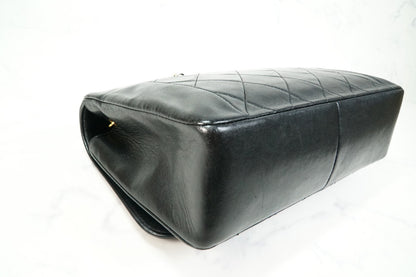 [Rank AB] CHANEL Vintage Diana 25 Matelasse Lambskin Chain Shoulder Bag Black