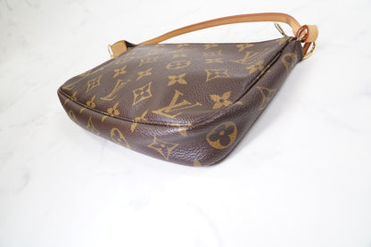 [EXCELLENT] LOUIS VUITTON Monogram Pochette Accessoires Hand Bag Brown M51980