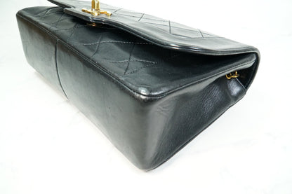 [Rank AB] CHANEL Vintage Diana 25 Matelasse Lambskin Chain Shoulder Bag Black