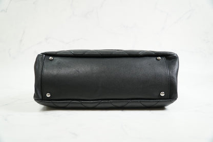 [Rank AB] CHANEL CC Logo Quilted Matelasse Caviar Leather Tote Handbag Black