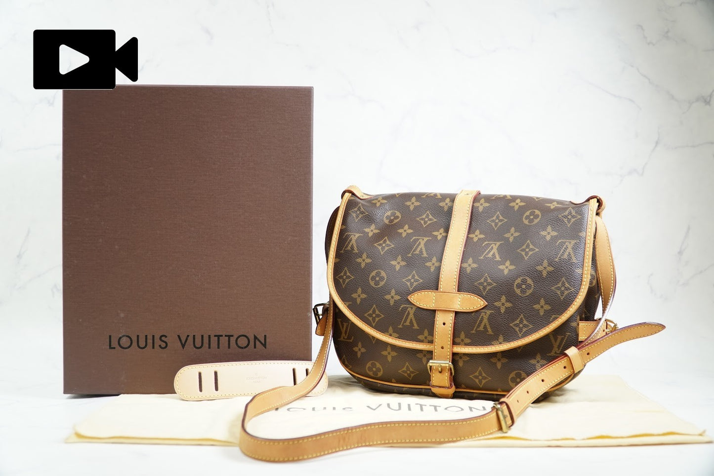 [Rank AB] LOUIS VUITTON Saumur 30 Monogram Shoulder Bag M42256 Canvas w/ Box