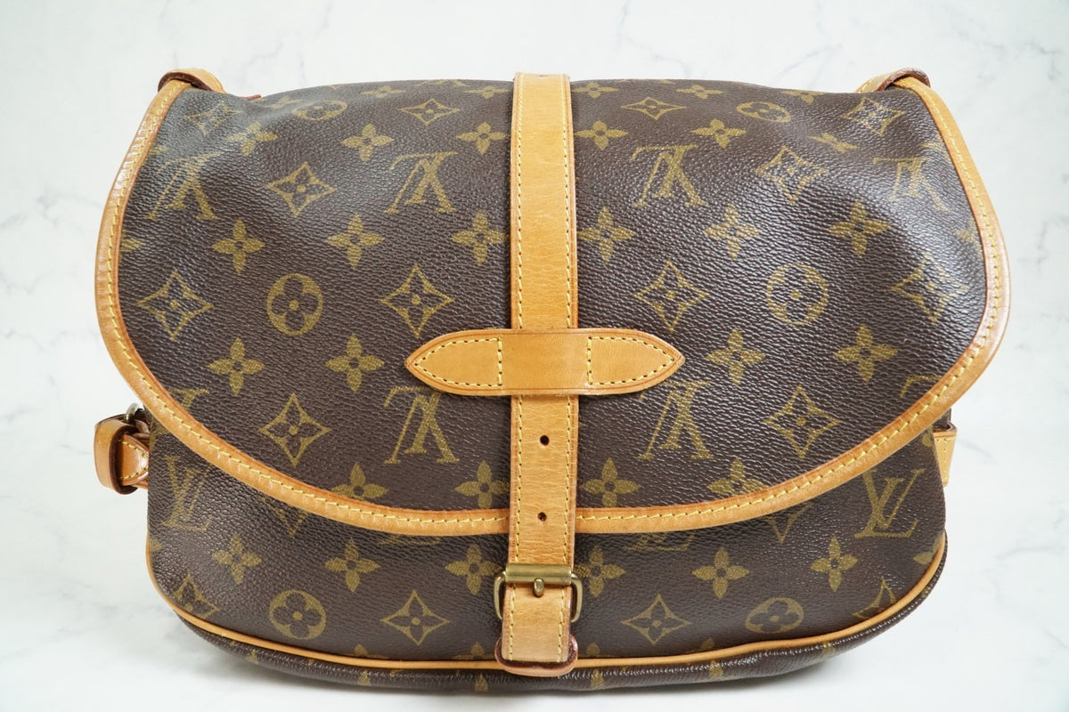 [Good] Louis Vuitton Monogram Saumur 30 Shoulder Bag M42256 Crossbody Vintage