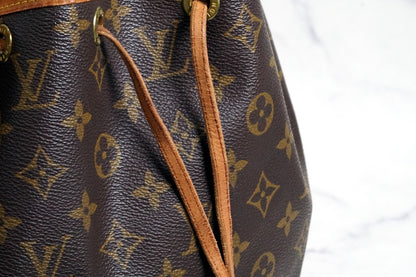 [Good] LOUIS VUITTON Monogram Petit Noe Shoulder Bucket Bag Leather Brown AR0921