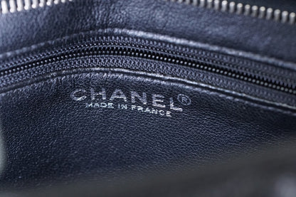 [Rank AB] CHANEL Medallion Tote Caviar Leather Black Silver HW w/ Box Dust Bag