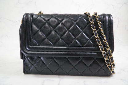 [Rank AB] CHANEL Matelasse Fringe Chain Shoulder Bag Black Leather Gold 1148788