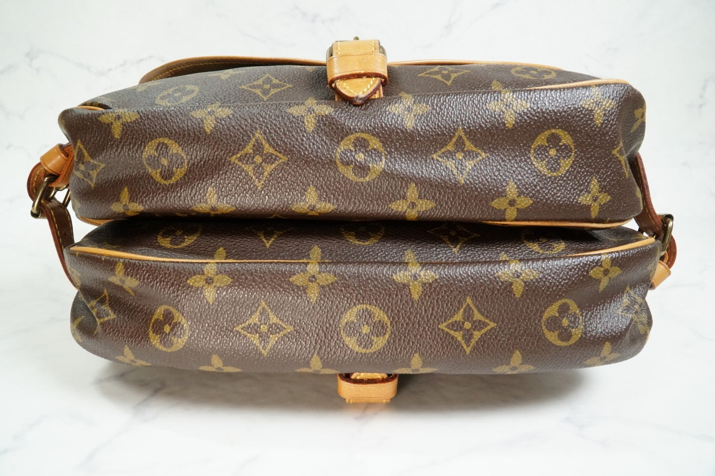 [Good] Louis Vuitton Monogram Saumur 30 Shoulder Bag M42256 Crossbody Vintage