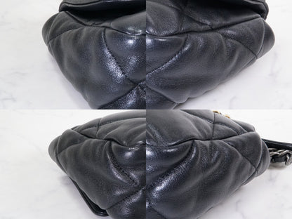 [Very Good] CHANEL 19 Quilted Flap Shoulder Bag Black Leather Gold Hardware Auth