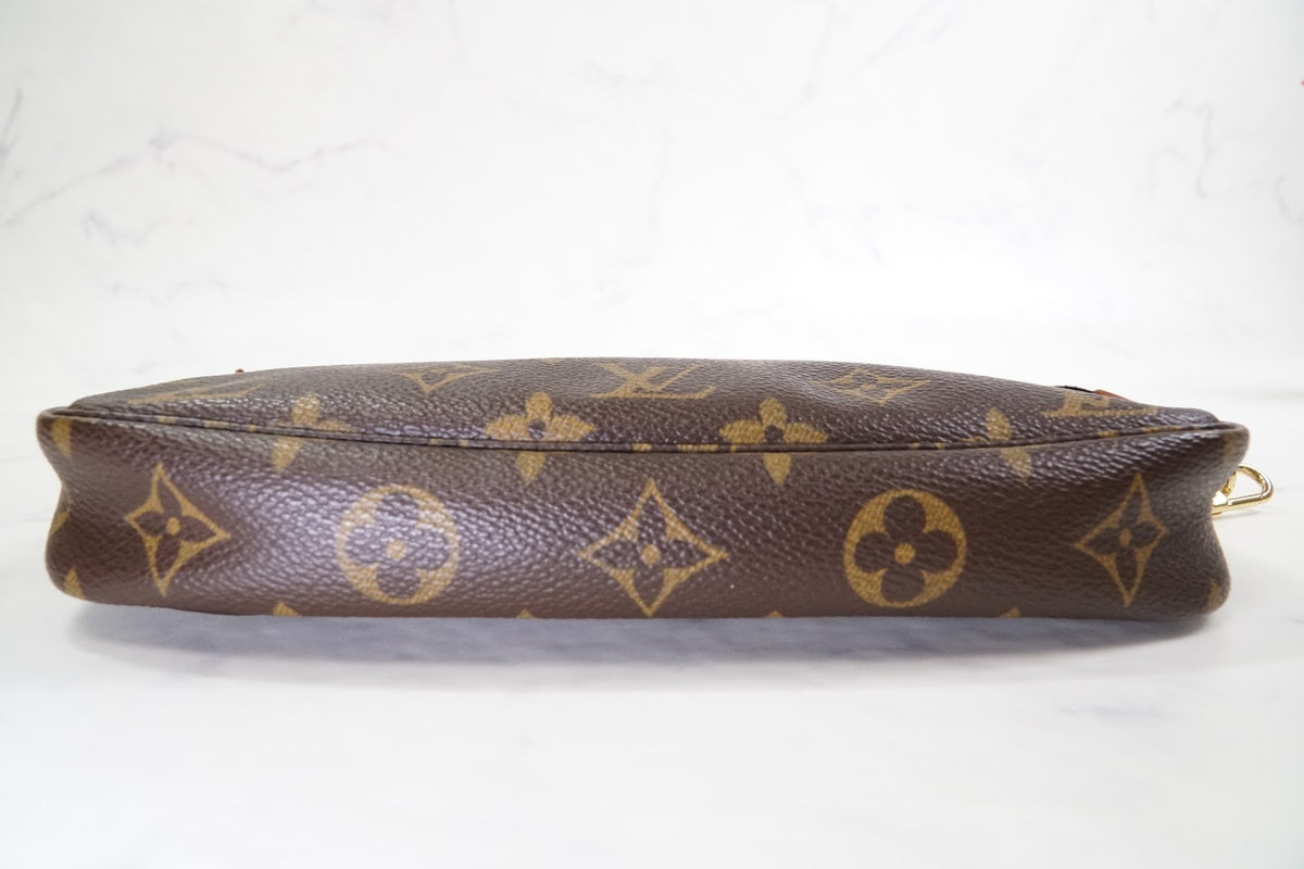 [EXCELLENT] LOUIS VUITTON Monogram Pochette Accessoires Hand Bag Brown M51980
