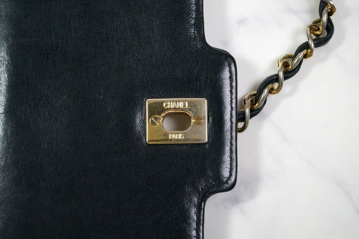 [Rank AB] CHANEL Vintage Diana 25 Matelasse Lambskin Chain Shoulder Bag Black