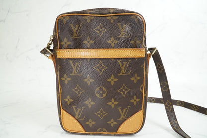 [Good] Louis Vuitton Monogram Danube Shoulder Bag M45266 Brown Vintage Crossbody