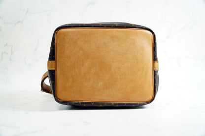 [Good] LOUIS VUITTON Monogram Petit Noe Shoulder Bucket Bag Leather Brown AR0921