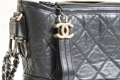 [EXCELLENT] CHANEL Gabrielle Small Hobo Chain Shoulder Bag Aged Calfskin Navy