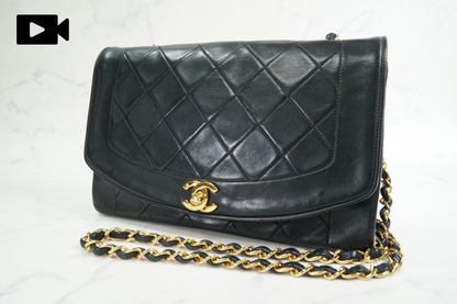 [VERY GOOD] CHANEL Vintage Diana Matelasse Chain Shoulder Bag Black Lambskin