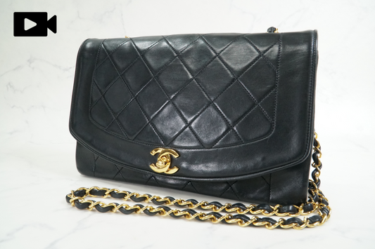 [VERY GOOD] CHANEL Vintage Diana Matelasse Chain Shoulder Bag Black Lambskin