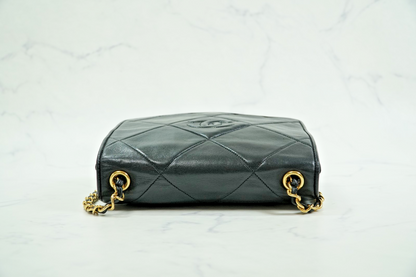[AB] CHANEL Vintage Matelasse CC Logo Chain Shoulder Bag Lambskin Black Auth