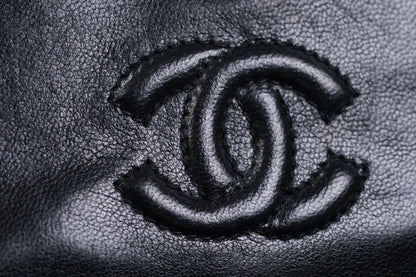 [Rank AB] CHANEL Matelasse Fringe Chain Shoulder Bag Black Leather Gold 1148788