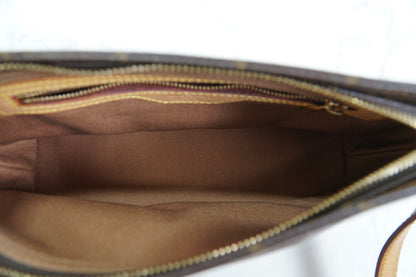 Louis Vuitton Monogram Trotteur M51240 Crossbody Shoulder Bag Vintage Authentic