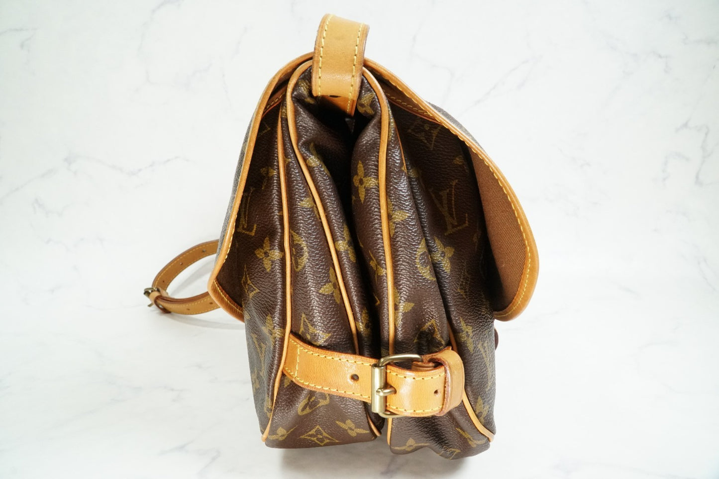 [Good] Louis Vuitton Monogram Saumur 30 Shoulder Bag M42256 Crossbody Vintage