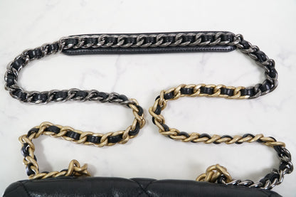 [Very Good] CHANEL 19 Quilted Flap Shoulder Bag Black Leather Gold Hardware Auth