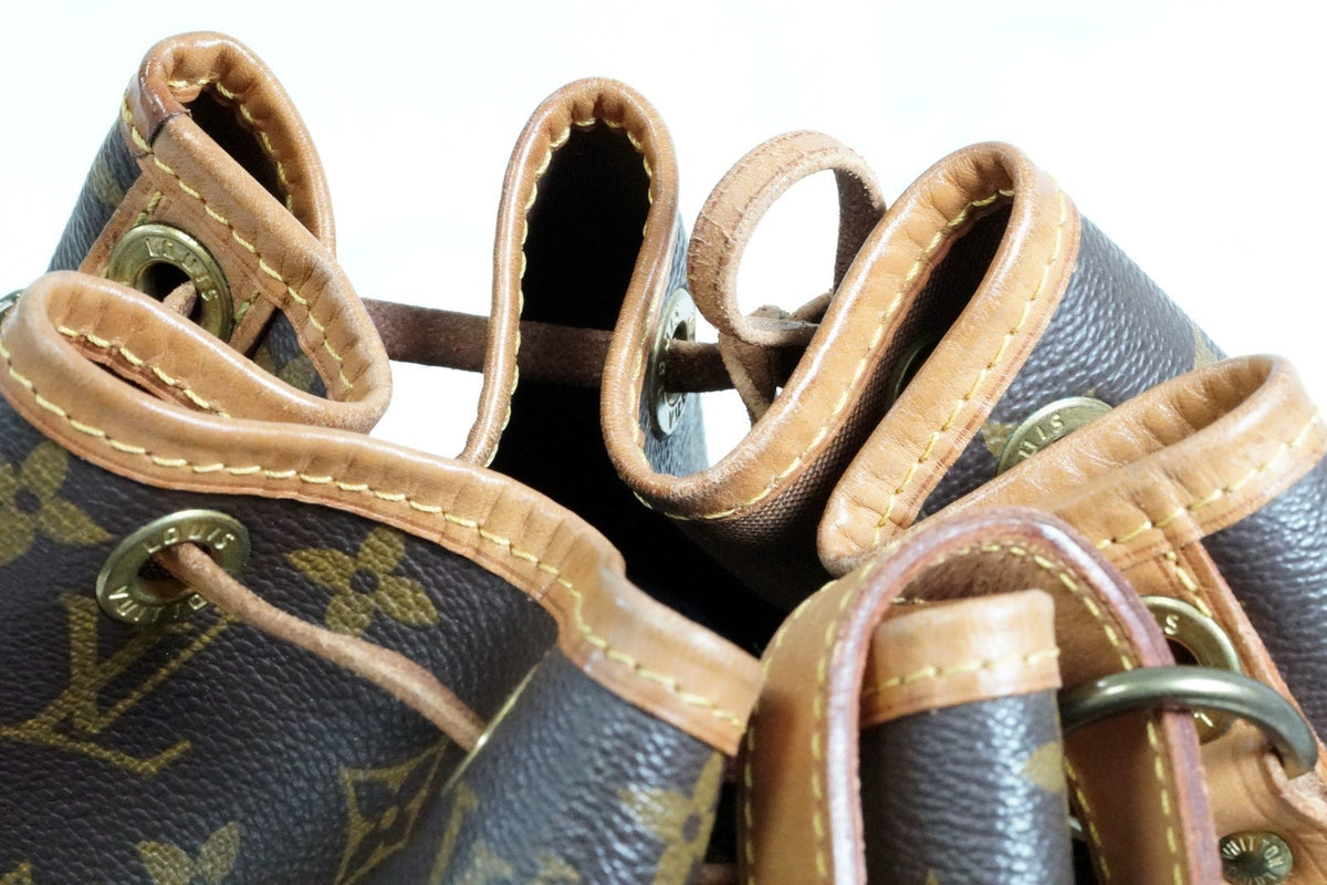 [Good] LOUIS VUITTON Monogram Petit Noe Shoulder Bucket Bag Leather Brown AR0921