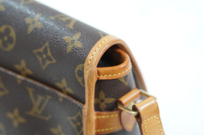Louis Vuitton Monogram Sologne Crossbody Shoulder Bag M42250 Vintage M42250 Auth