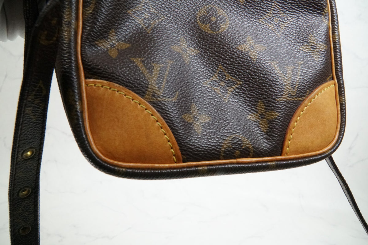 [Good] Louis Vuitton Monogram Danube Shoulder Bag M45266 Brown Vintage Crossbody